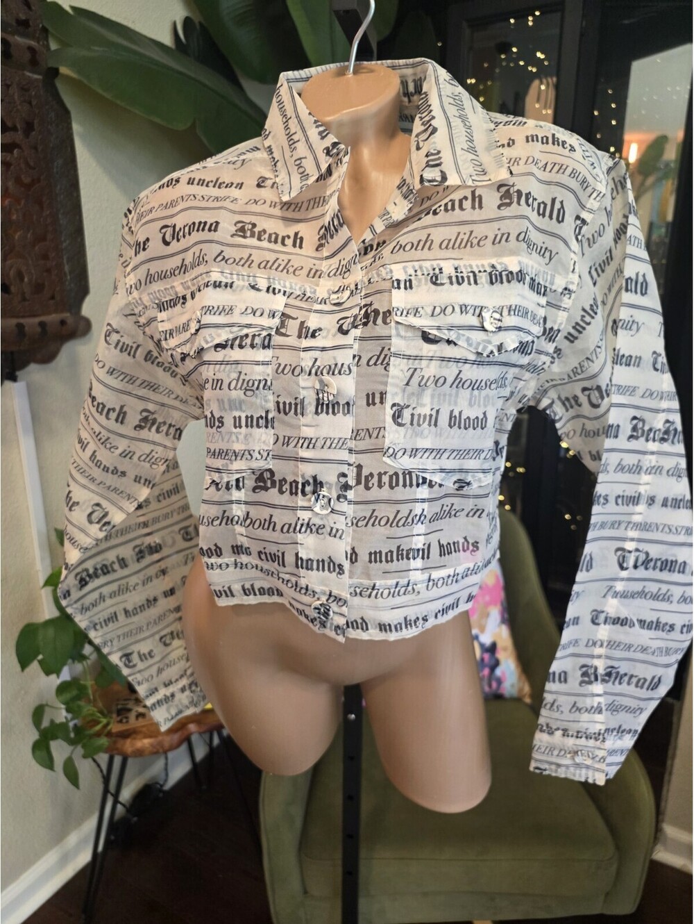 Forever 21 Romeo + Juliet Verona Beach Herald Montague Capulet Sheer Shirt Small